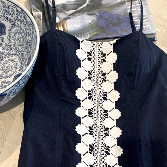 Lilly Pulitzer Shift Dress - Picture 3 of 3